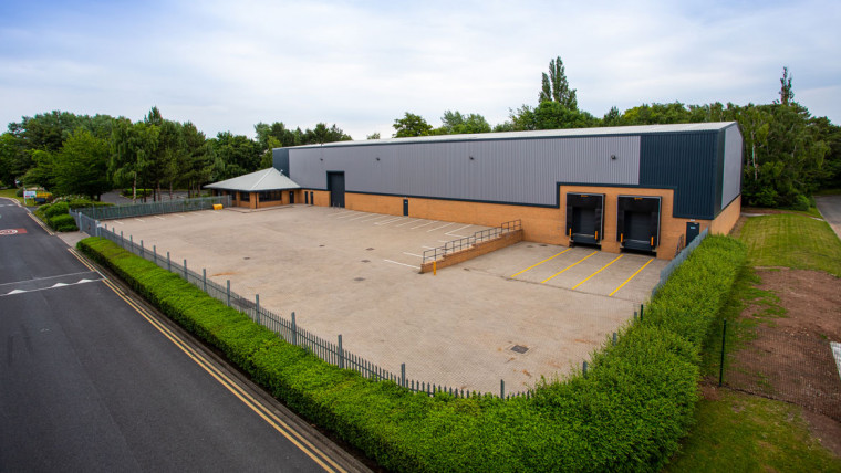 TO LET: New Industrial / Warehouse