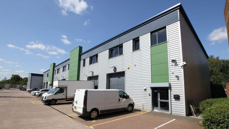 TO LET: Trade Counter / Warehouse Units