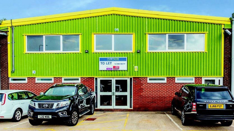TO LET: Modern Refurbished Warehouse Accommodation