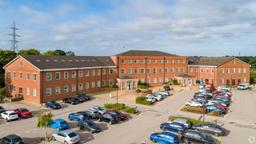 TO LET: Open-Plan Office Accommodation