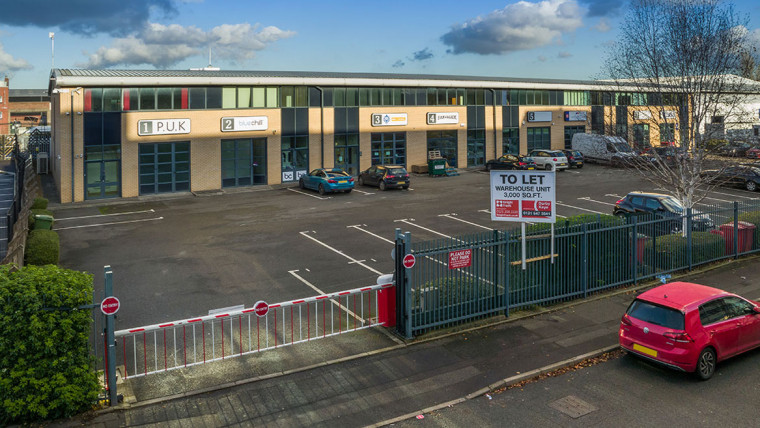 TO LET: Modern Hybrid Warehouse / Business Unit