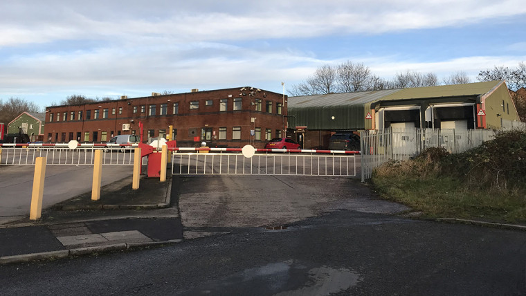 TO LET: Refrigerated Warehouse Facility with Freezer