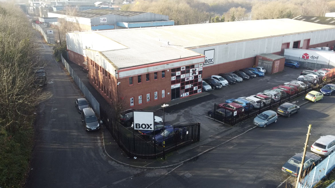 TO LET: Detached Self-Contained Warehouse Premises