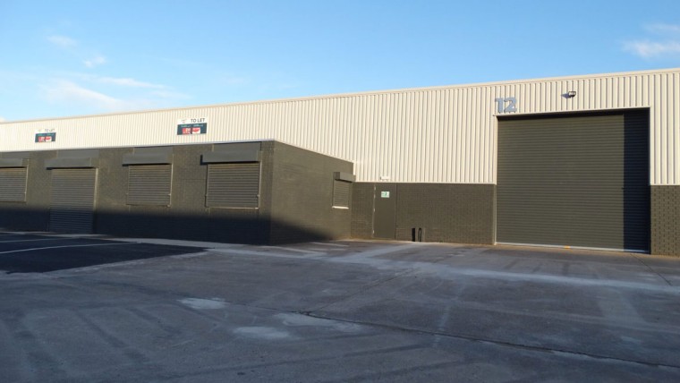 TO LET: Modern Warehouse Unit – To be Refurbished