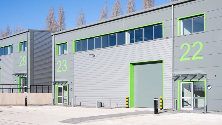 TO LET: New industrial / warehouse unit