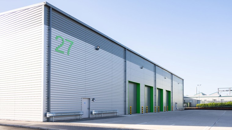 TO LET: New industrial / warehouse units