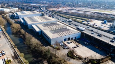 TO LET: Detached Modern Warehouse / Industrial Unit with Private Gated Yard