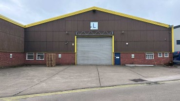 TO LET: Modern Warehouse Accommodation