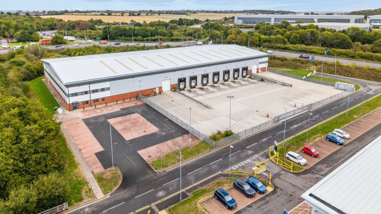 TO LET: Highly Prominent and Modern Detached Distribution Unit